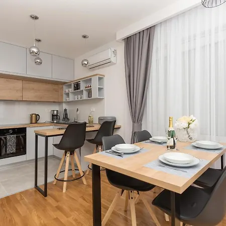 Buena Vista * Makarska